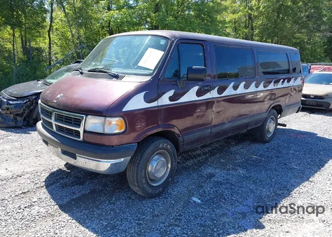 1996 Dodge Ram Wagon B3500 из США, поврежденный, VIN 2B5WB35Z6TK163213